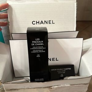 Diva brush set & compact mirror (set)